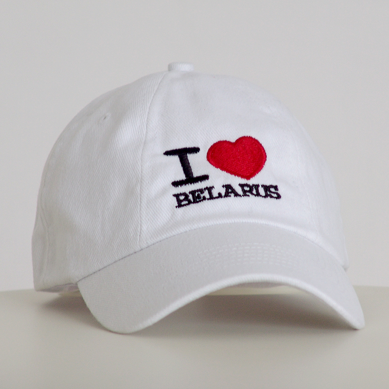 кепка с вышивкой